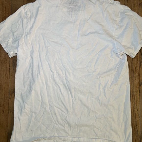 FAIR CONDITION Looney Tunes Graphic Tee Size L - Picture 5 of 5